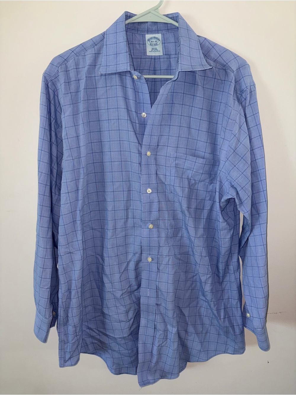 Brooks Brothers Men’s Dress Shirt (Large: 16.5" Neck size, 32" Sleeve Length)